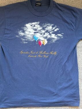 Vintage made in the USA fruit of the loom t shirt New York size large